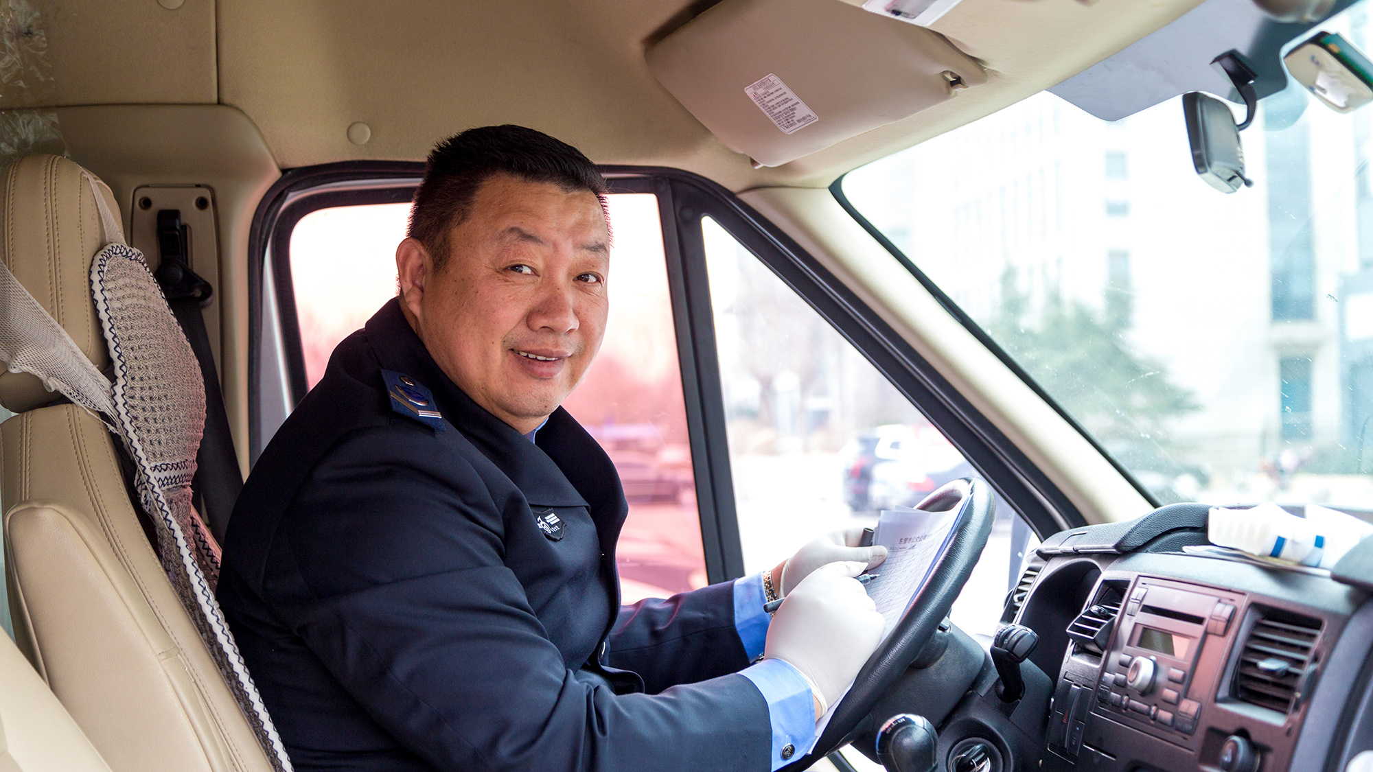 黃新強(qiáng)工作照2 黃新強(qiáng)工作照2